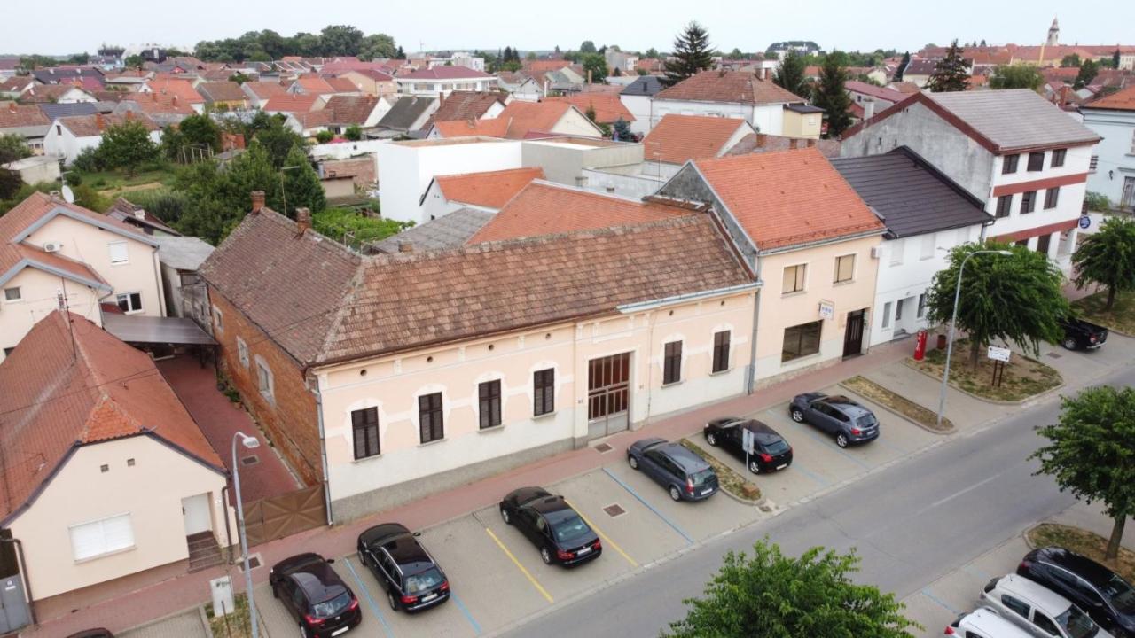 Sobe Dakovacki Vezovi 호텔 Ðakovo 외부 사진